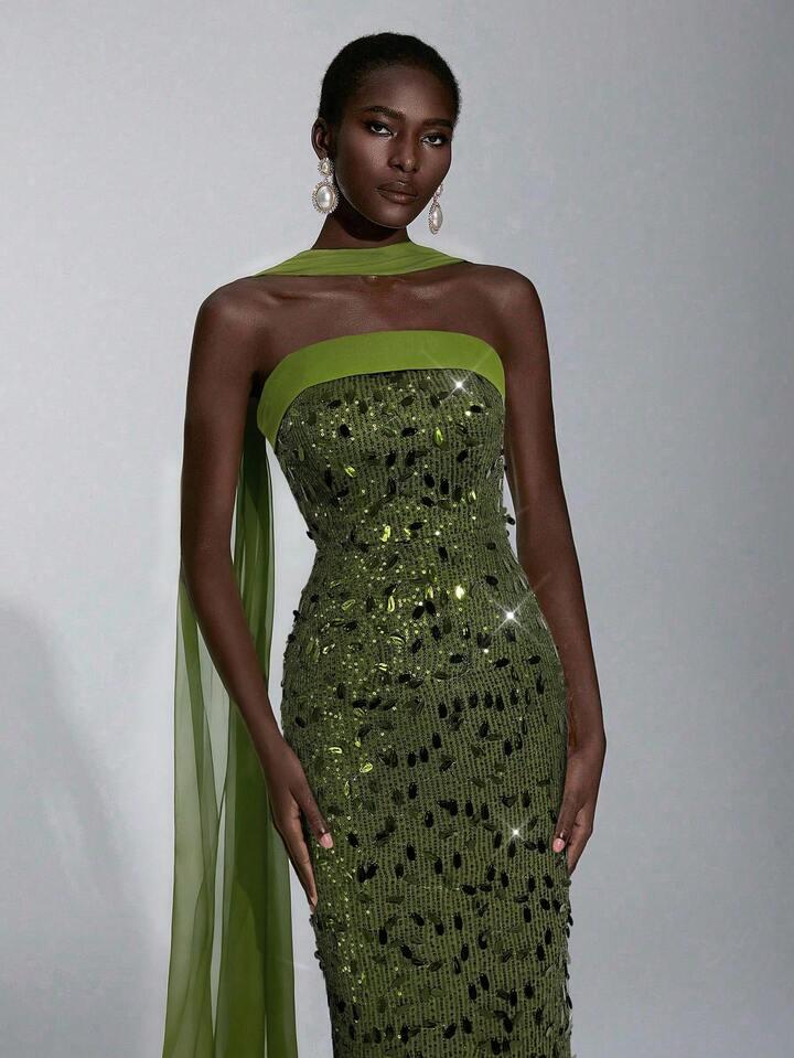 Green Bodycon Maxi Dress With Long Scarf