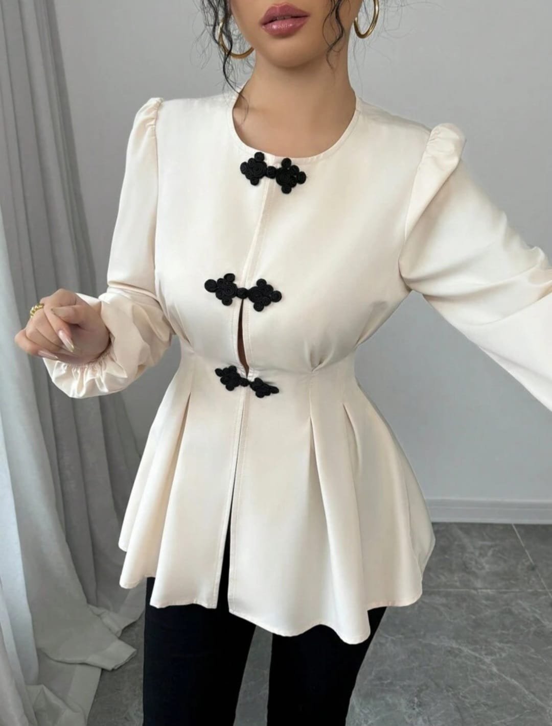 Chinese Knot Tie Waist Top